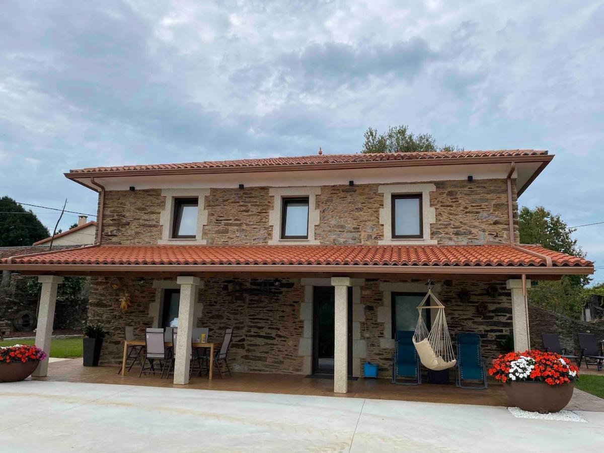 Casa Fontes Rosas Villa Touro Exterior photo
